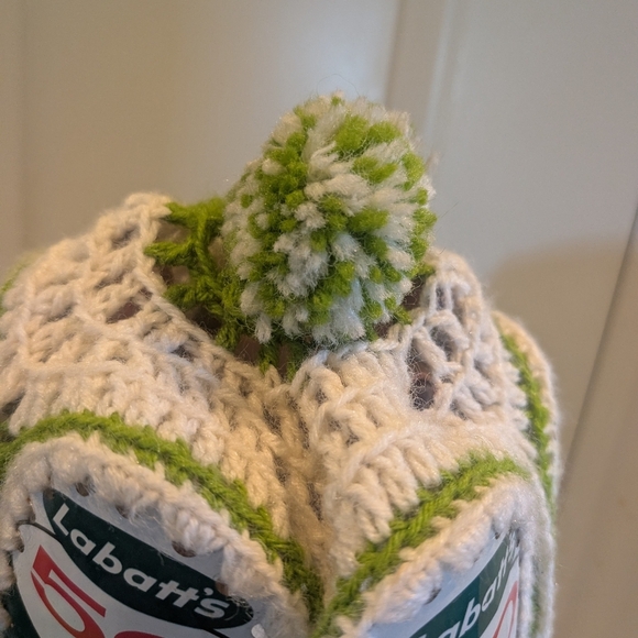 Green and White Crochet Labatts Beer Bucket Hat - Picture 5 of 6